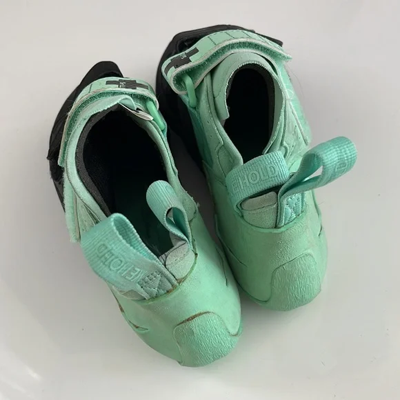 SO iLL Street LV climbing shoes womens size 7 37.5 but fits 5.5-6 - Picture 6 of 8